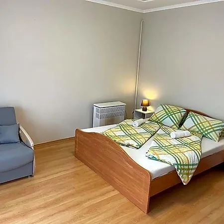 Pingvin Cukraszda Felso Szint Πανσιόν 3*