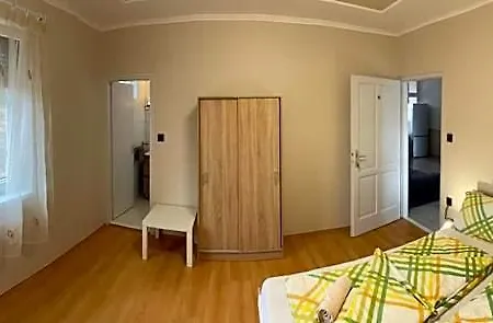 Πανσιόν Pingvin Cukraszda Felso Szint