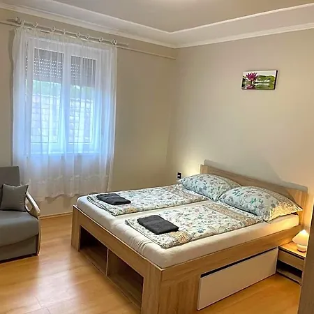 Πανσιόν Pingvin Cukraszda Felso Szint Balatonmáriafürdő