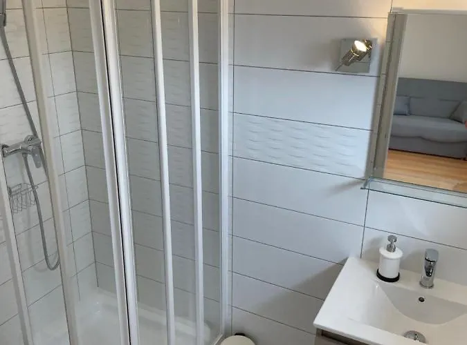 בית הארחה Pingvin Cukraszda Felso Szint Balatonmáriafürdő