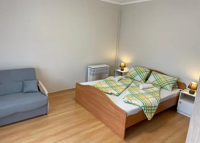 Pingvin Cukraszda Felso Szint