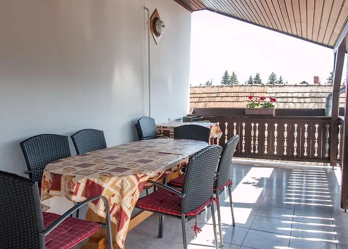 Pingvin Cukraszda Felso Szint 3* Balatonmáriafürdő